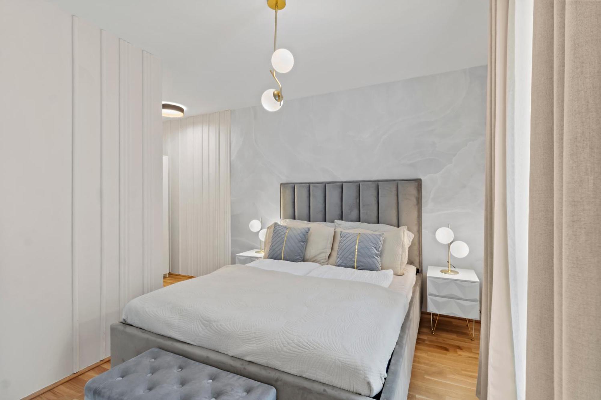 Modern Apartment I Parking I Вена Экстерьер фото