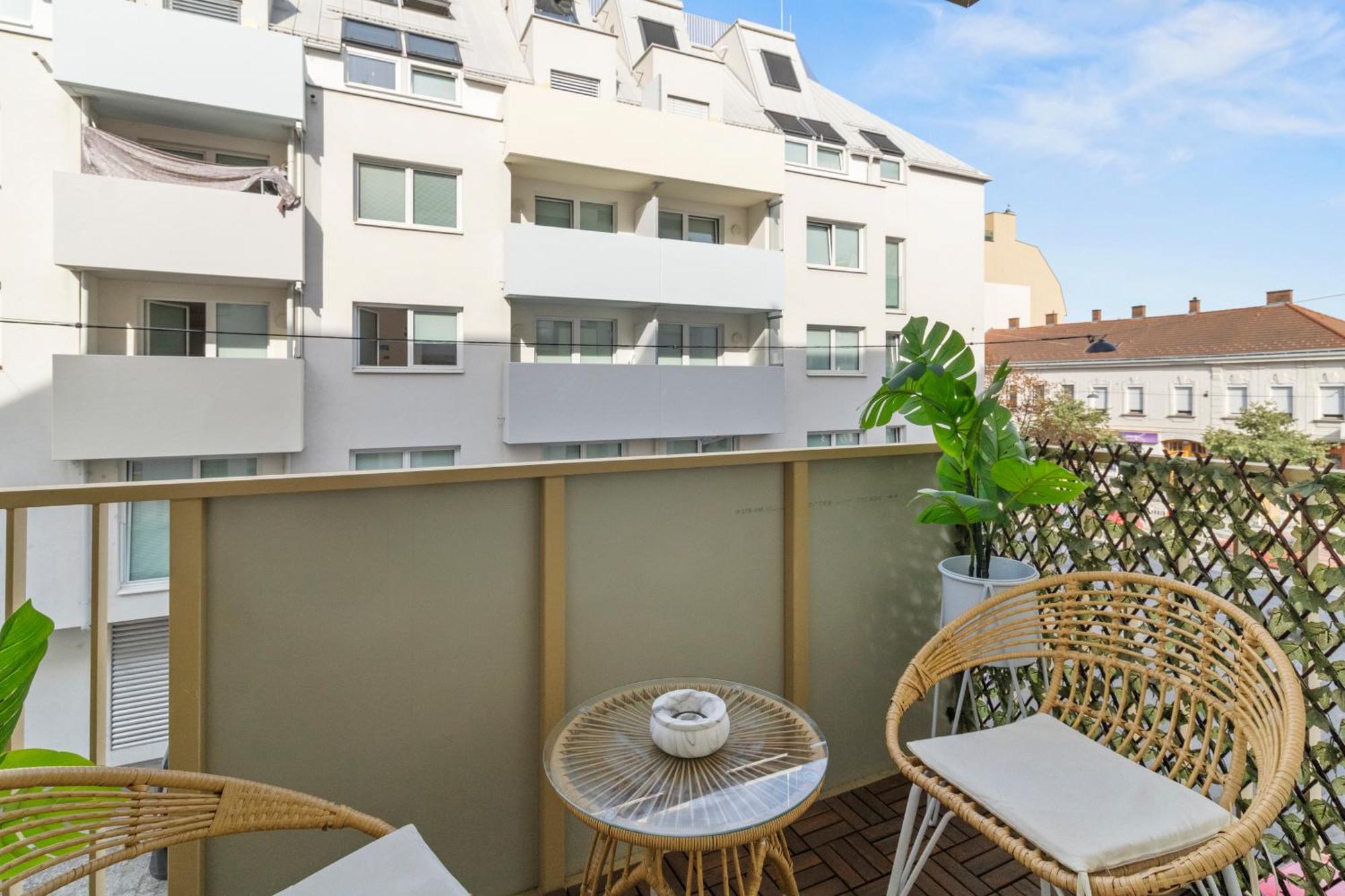 Modern Apartment I Parking I Вена Экстерьер фото